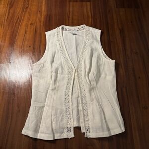 Elegant Linen White Lace Trim Sleeveless Top